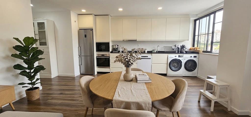 Apartamento remodelado em Rio de Mouro, Sintra 2